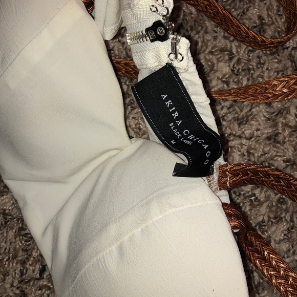 Akira M sexy wrap around crop top wrap around braided belt white/tan bra top - Picture 4 of 4